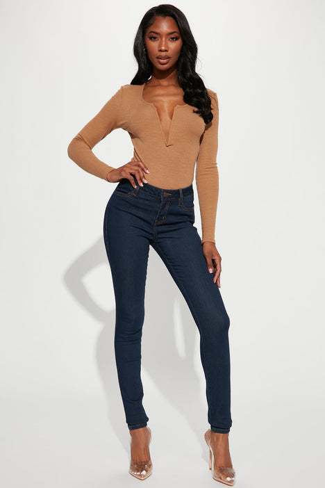 Classic mid rise skinny jeans hotsell