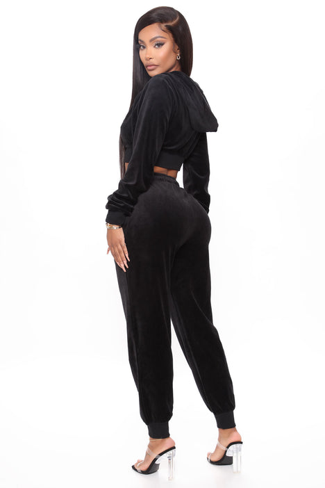 Trendsetting Velour Crop Jacket Jogger Set Black Fashion