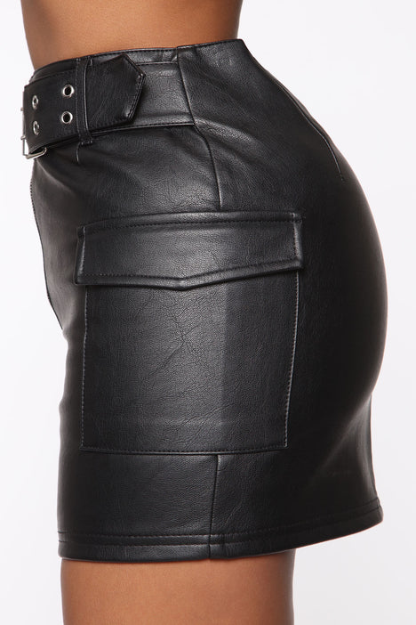 Full Of Secrets Pu Leather Skirt Black