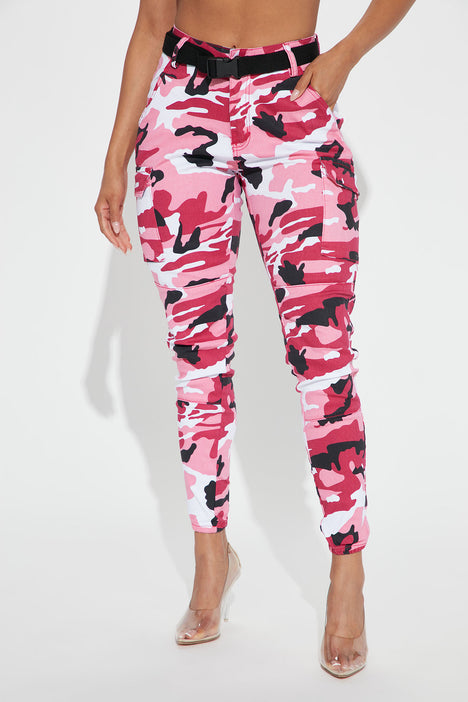 Fashion nova hotsell pink camo pants