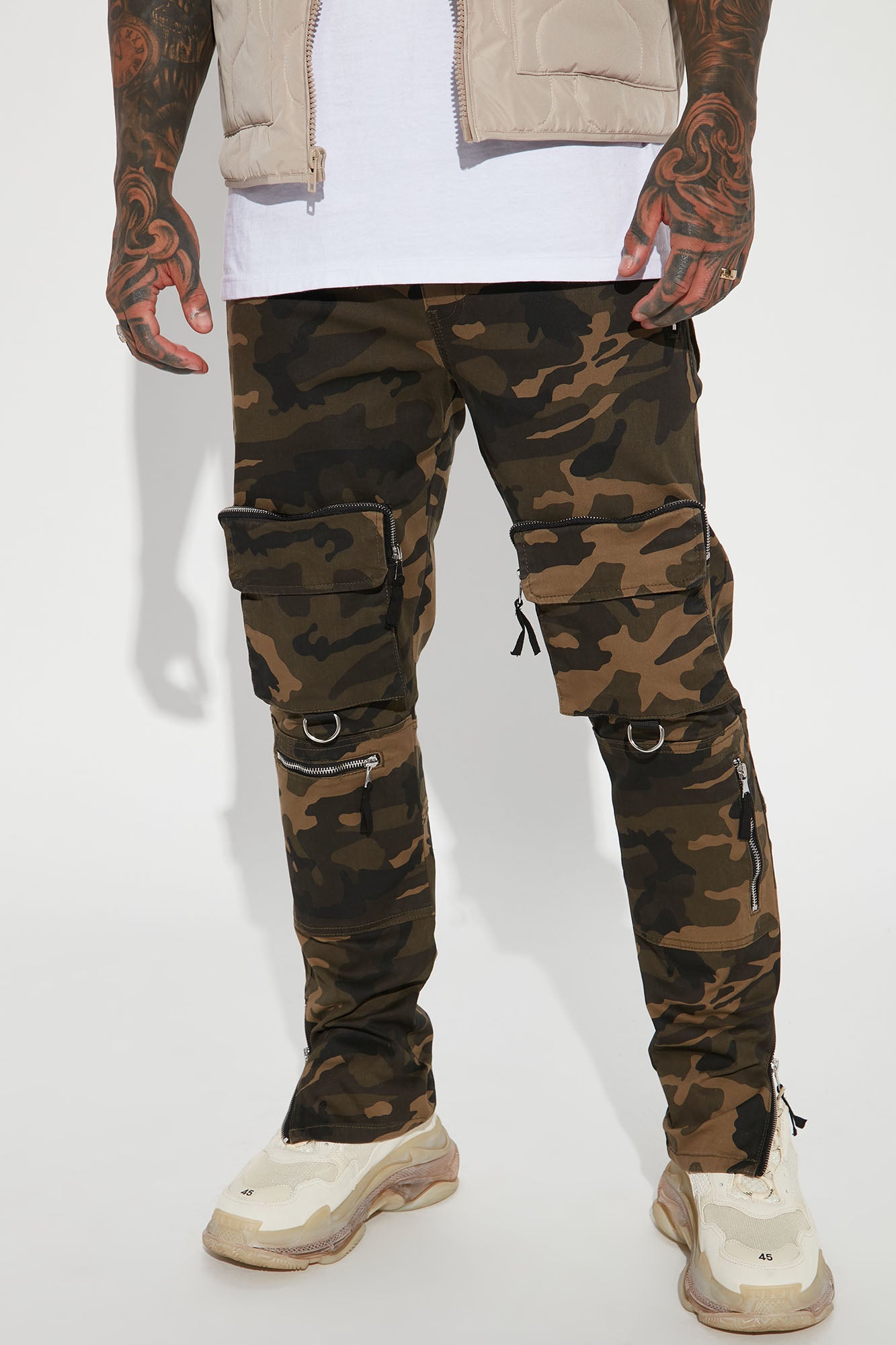 Camo pants with deals zippers