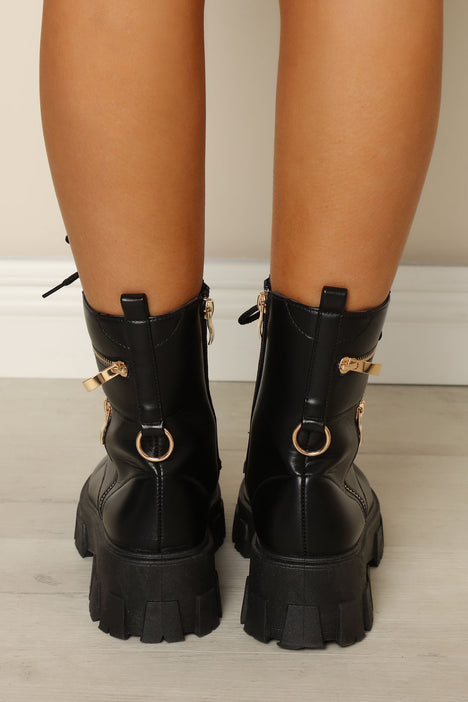 Fashion nova cheap ankle boots