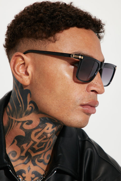 Show Me A Good Time Sunglasses Gold Black