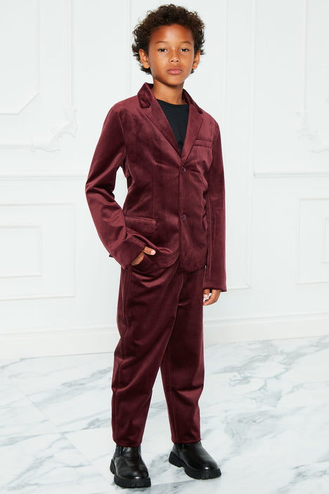 Boys red velvet suit clearance