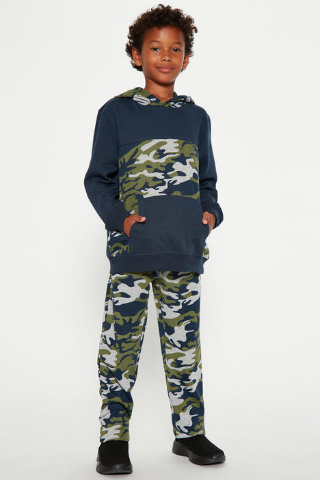 Camouflage hot sale joggers boys