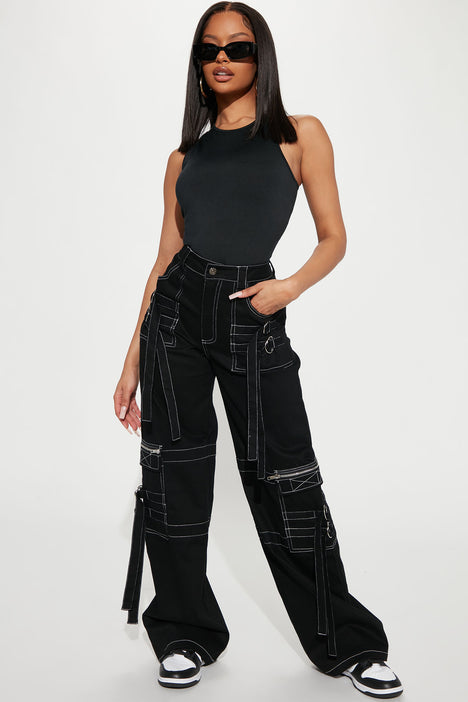 Fashion nova shop black cargo pants