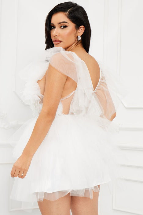 Fashion nova cheap white ruffle dress
