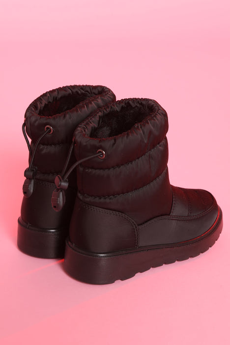 Fashion nova winter boots best sale