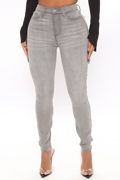 Booty jeans deals fashion nova