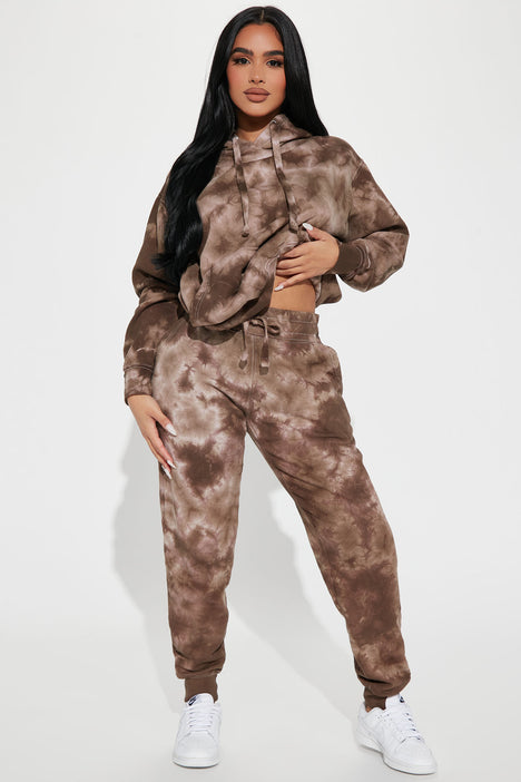 Womens tie hotsell dye joggers set