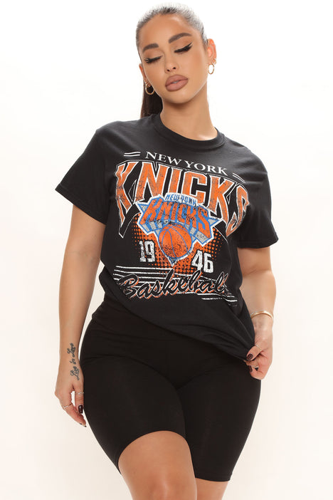black new york knicks shirt