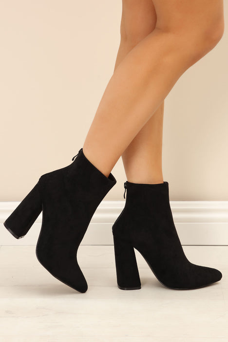 Ankle boots hot sale fashion nova