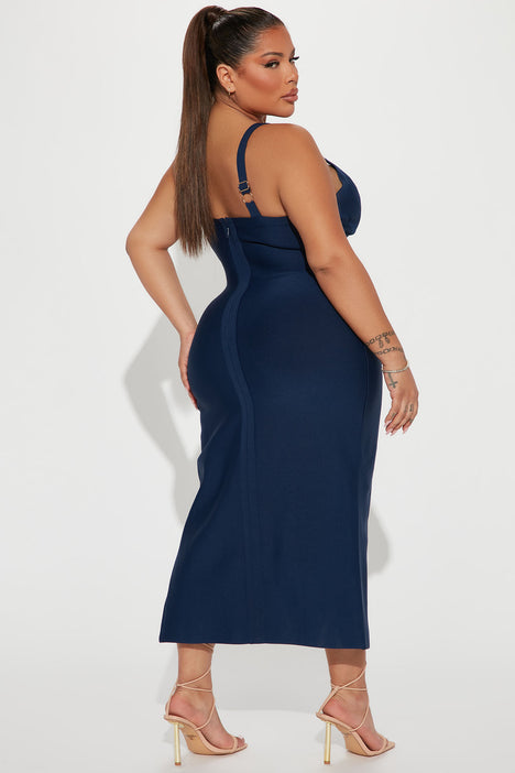Fashion nova robe on sale soirée