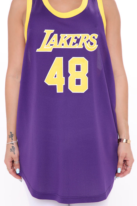 Basketball Forever - LA Lakers jersey with 1960 colorway. image via VN  Design