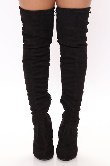 Fashion nova efective thigh boots