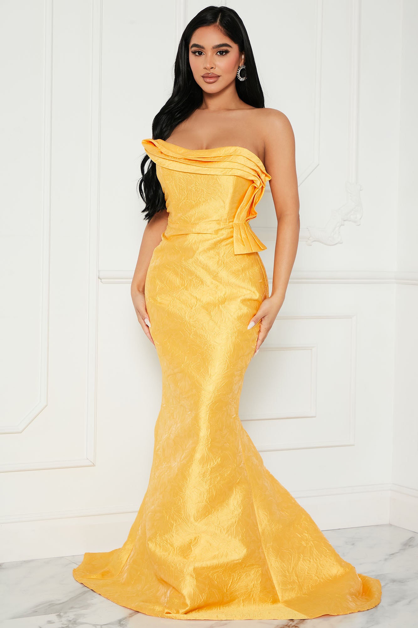 Fashion nova evening gowns sale