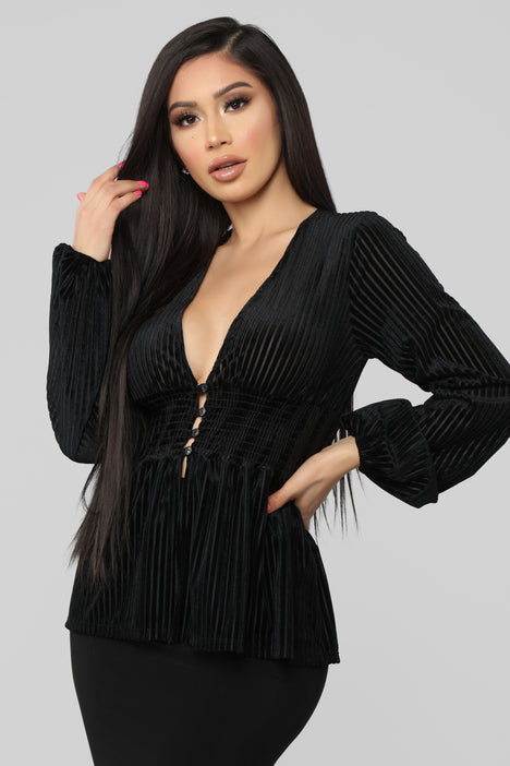 Must V Love Peplum Top Black