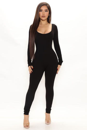 Fashion nova black off the shoulder jumpsuit clearance