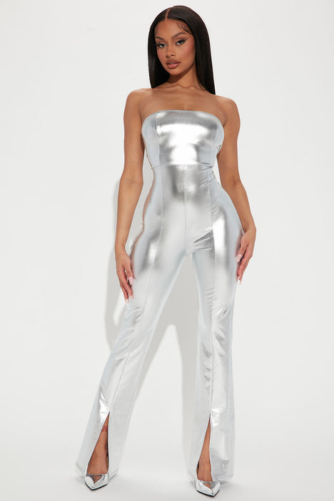 Fashion nova strapless deals jumpsuit