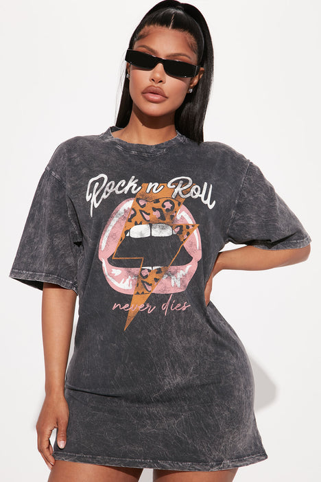 Fashion nova tee store shirt dress