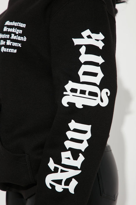 17 hoodie shop