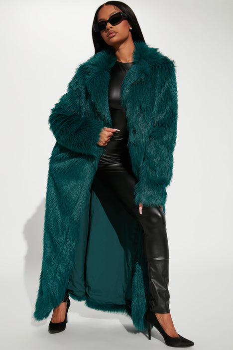 Fashion nova 2025 fur coat