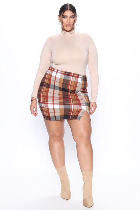 Plaid mini skirt fashion nova store