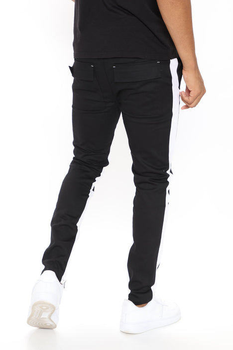 Fashion nova black joggers 2025
