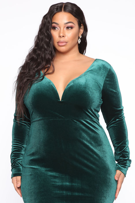 Velvet green dress outlet plus size