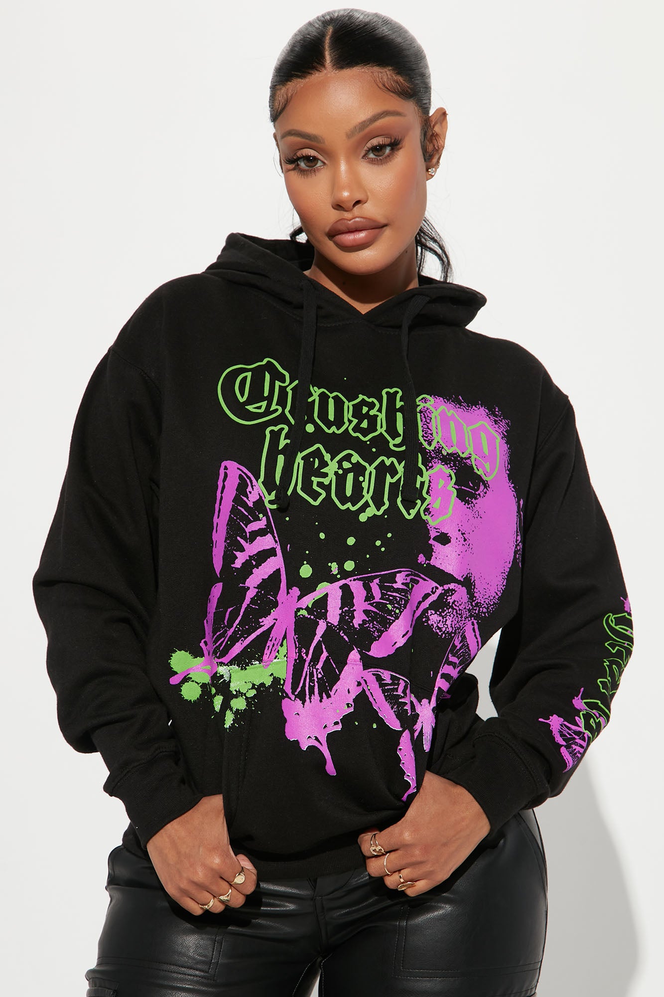 Crushing Hearts Graphic Hoodie Black