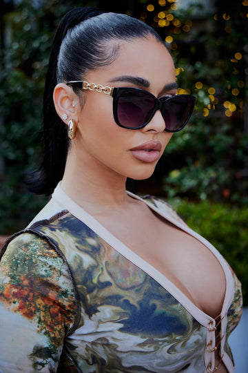 Discover Sunglasses 5 Under Fashion Nova