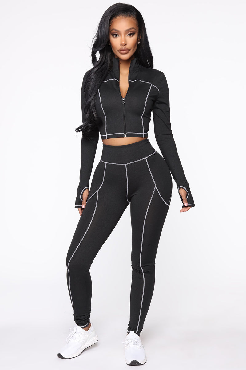 Contender Active Cropped Jacket In Power Flex - Black/White | Fashion ...