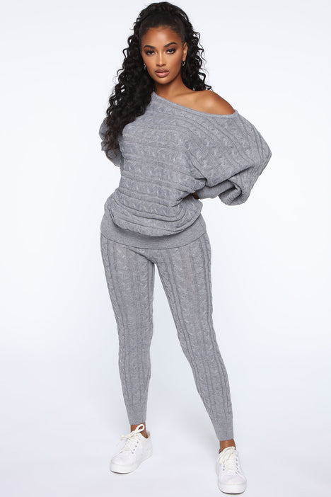 Got Me Chilled Down Sweater Set - Heather Grey