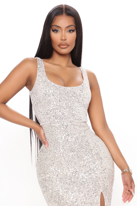 Fashion nova hot sale tall dresses