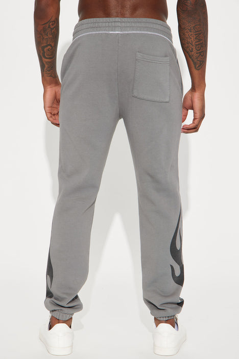 Champion hot sale flame sweatpants
