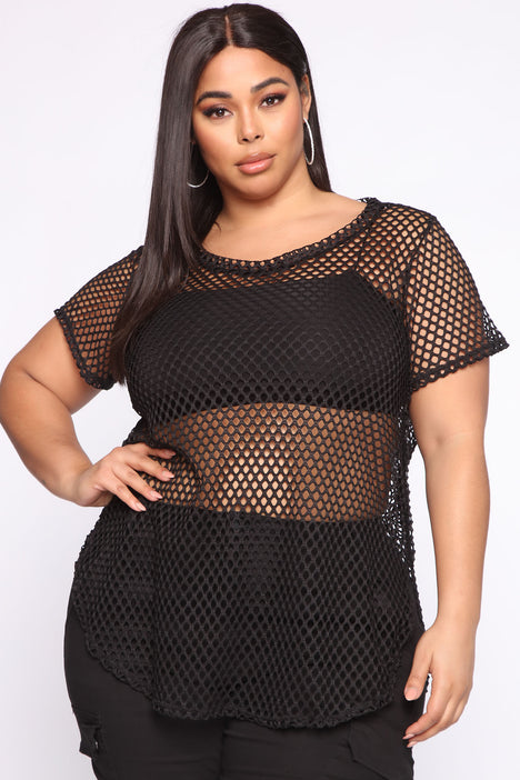 Fashion nova plus cheap size tops sale