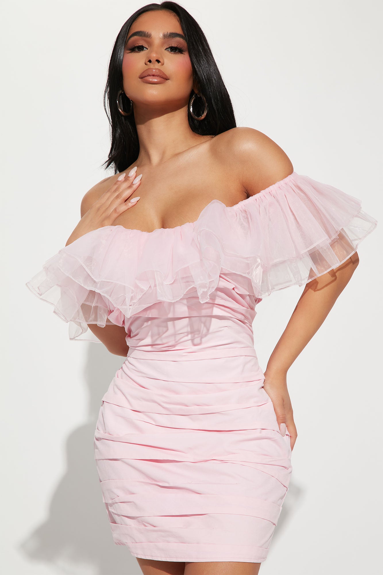 Off the shoulder pink dress best sale fashion nova