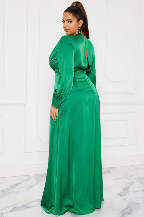Fashion nova store green maxi dress