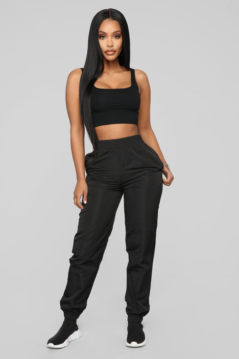 Fashion nova best sale windbreaker pants