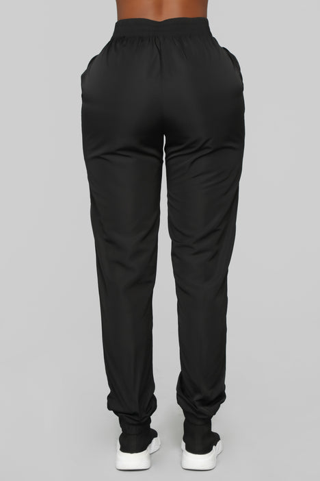 Fashion nova outlet windbreaker pants