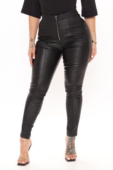 Women's Leather Skinny Pants - Black