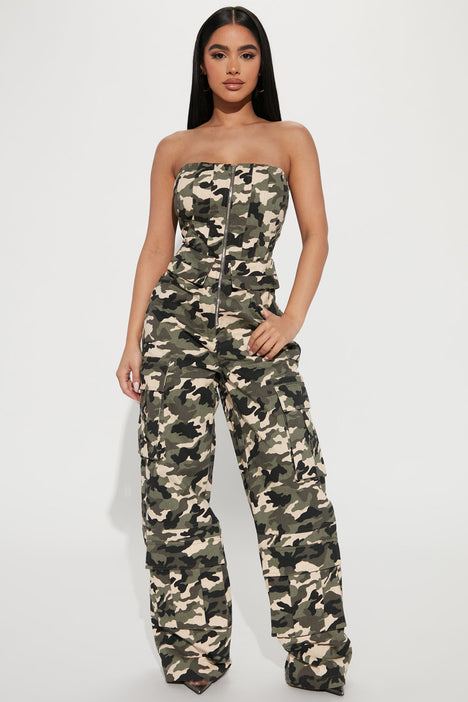 Fashion nova camo jumpsuit hotsell