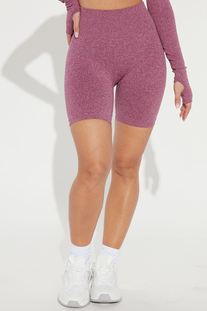Vital Goddess Active Biker Short In Infinity Seamless Plum Fashion