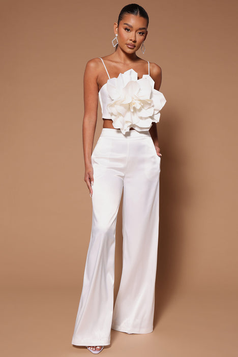 White pants discount set outfit