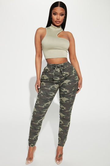 Fashion nova camo joggers clearance