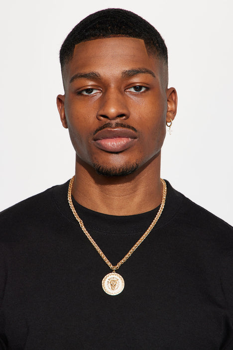 Fashion nova deals men jewelry