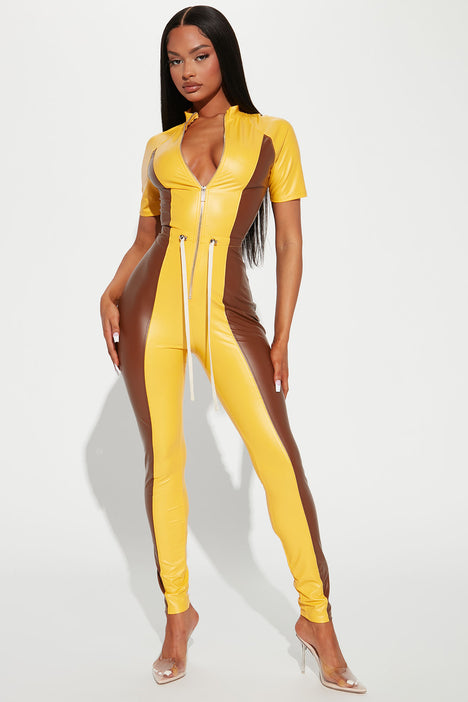 Fashion nova yellow jumpsuit discount