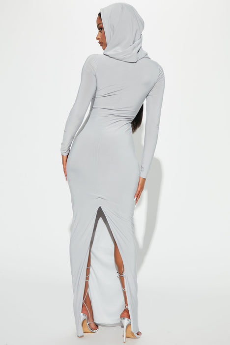 Dress hood 2025