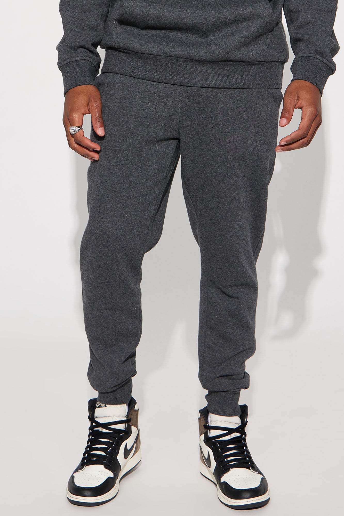 Fashion nova hot sale tracksuit mens