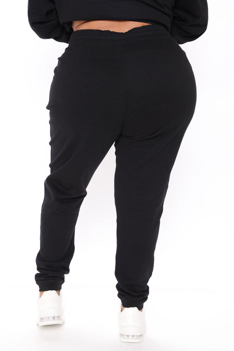 Fashion nova black joggers store